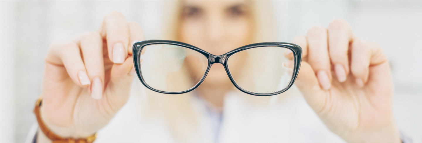 Как проходит подбор очков